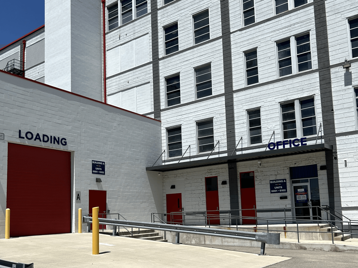 1024_1200x900_0007 self storage near me at 4015 Cherry St Cincinnati, OH 45223