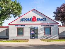 store space self storage at 110 Knapp Drive Battle Creek, MI 49015