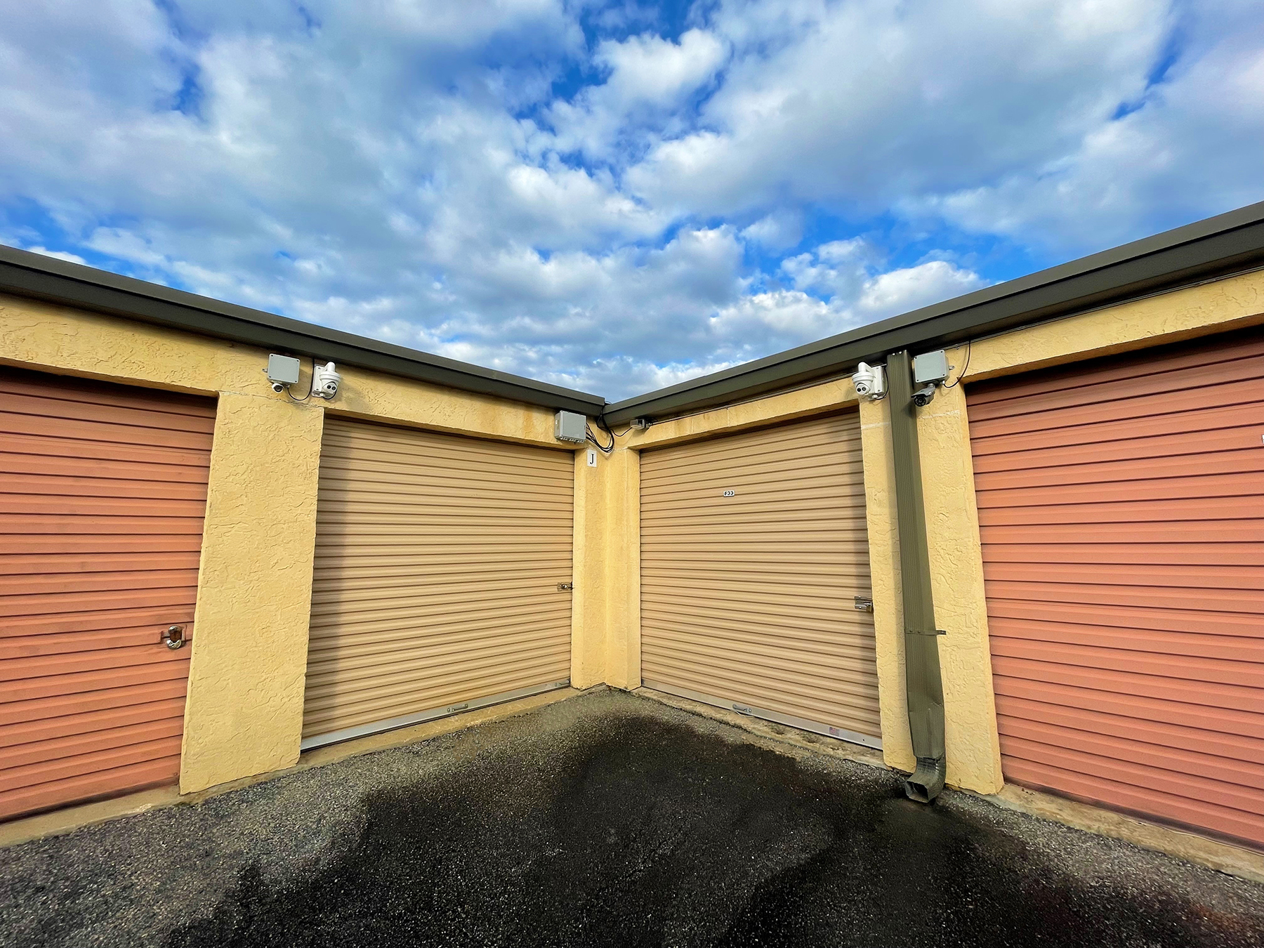 outdoor storage units