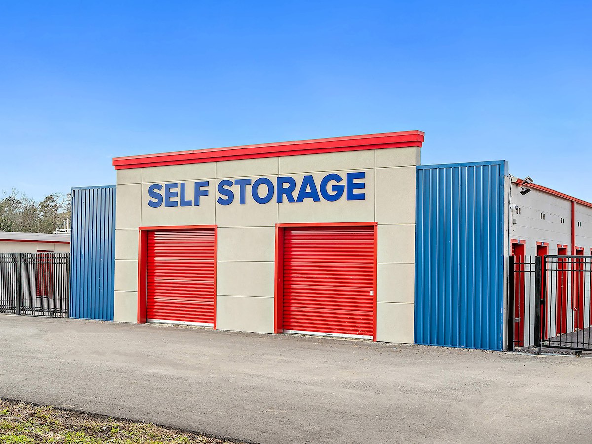 storage-units-houston-1013-02 storage units near me in Houston